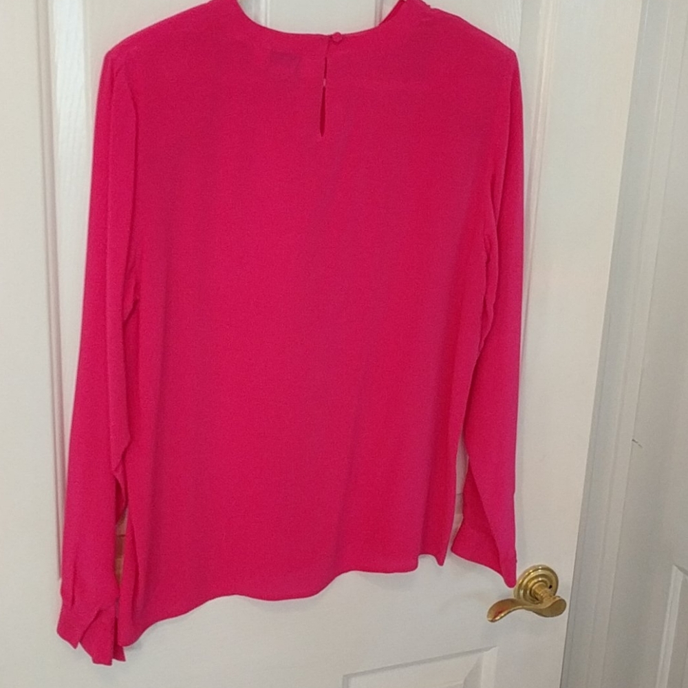 Ladies top - Picture 2 of 4